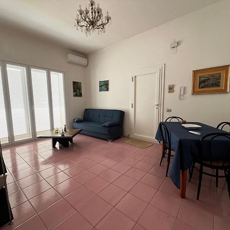 Terrazza Faraglioni Apartment Aci Trezza Exterior foto